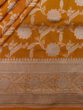 Weaves Banarasi Jaal