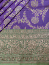 Weaves Banarasi Butta