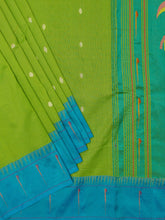 Weaves Paithani Saree With Contrast Border With Muniya Border