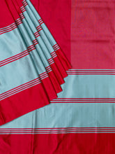 Weaves Banaras With Contrast Border