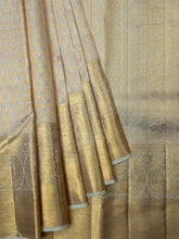 Kanjeevaram Kanchi Pattu Kanchi Pattu All Over Butta Gold Zari (Talambralu)