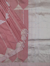 Weaves Banarasi Butta