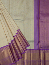 Kanjeevaram Kanchi Pattu All Over Butta Zari With Contrast Border (Talambralu) Cream + Lilac