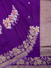 Weaves Banarasi Butta
