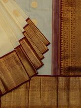Kanjeevaram Kanchi Pattu All Over Butta Gold Zari With Contrast Border (Talambralu) White + Maroon