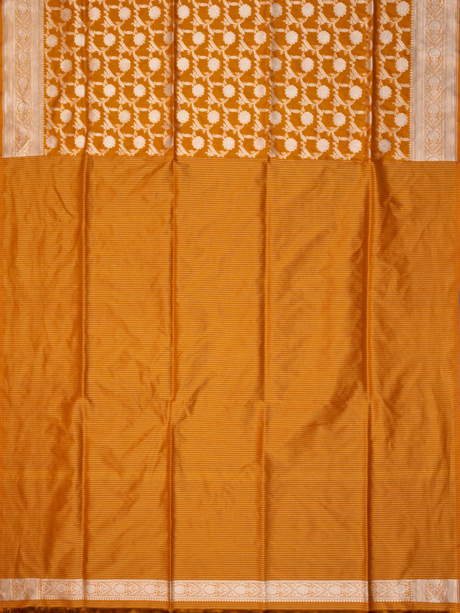 Weaves Banarasi Jaal