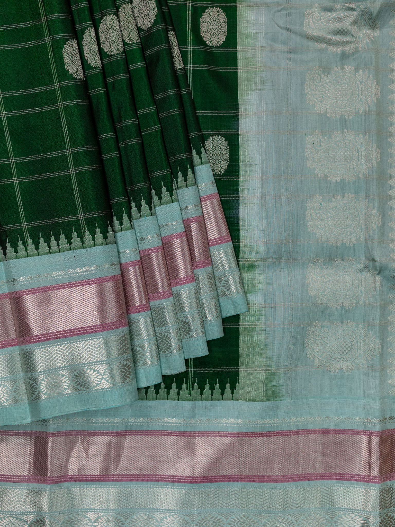 Weaves Gadwal Pattu With Contrast Border With Temple Border With Butta Checks