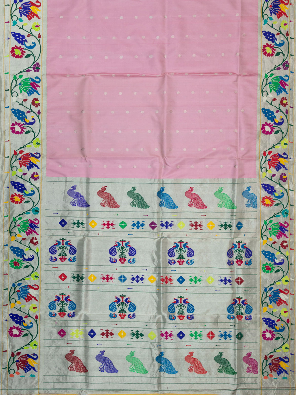 Weaves Paithani Saree With Contrast Border