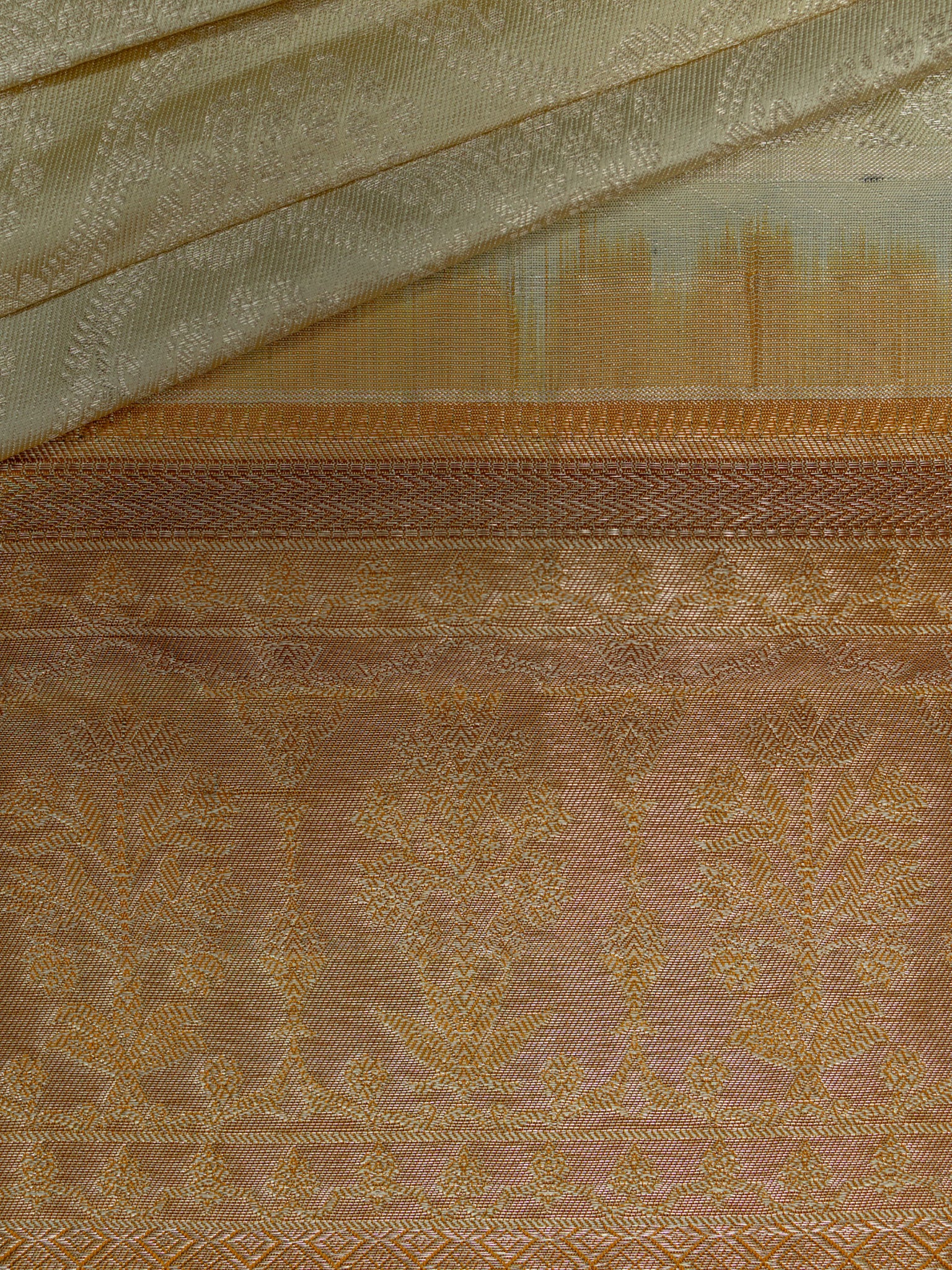 Kanjeevaram Kanchi Pattu All Over Butta Zari With Contrast Border (Talambralu) Cream + Mustard Yellow