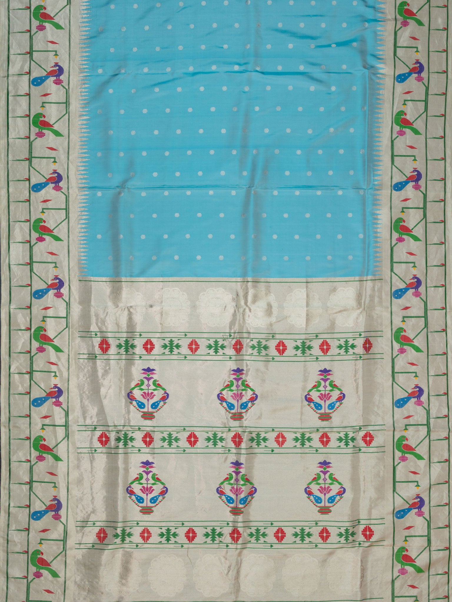 Weaves Paithani Saree With Contrast Border