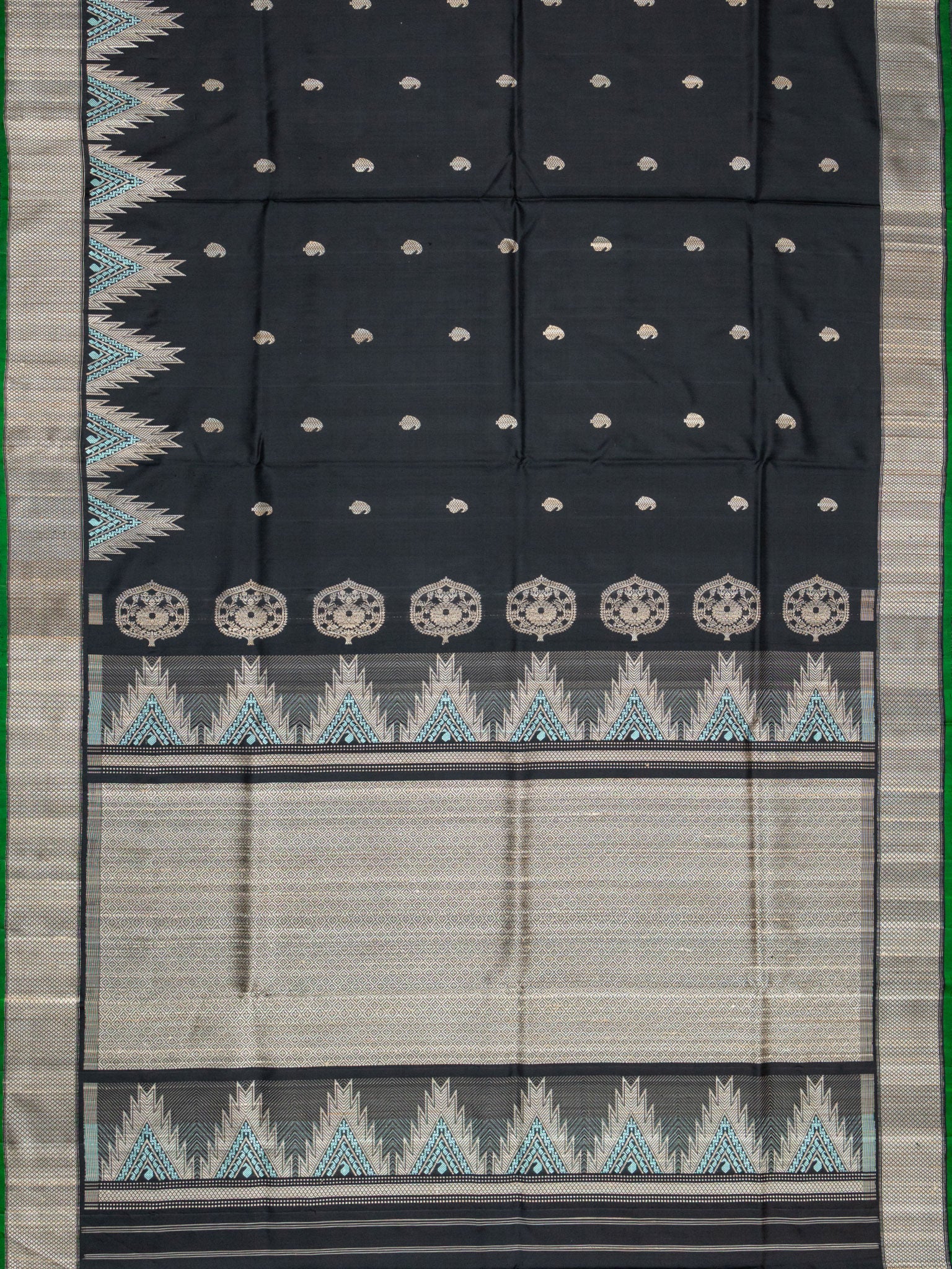 Weaves Gadwal Pattu Border With Temple Border