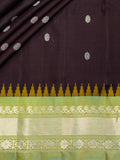 Weaves Gadwal Pattu With Contrast Border With Temple Border