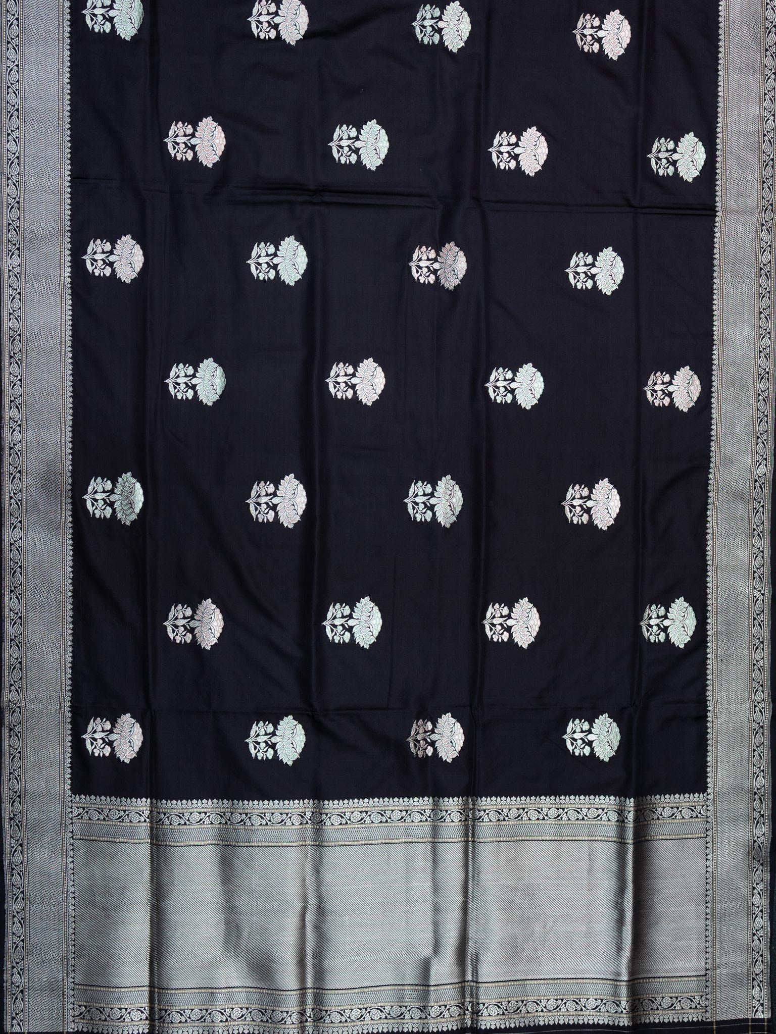 Weaves Banarasi Banarasi Meenakari Zari Butta Black
