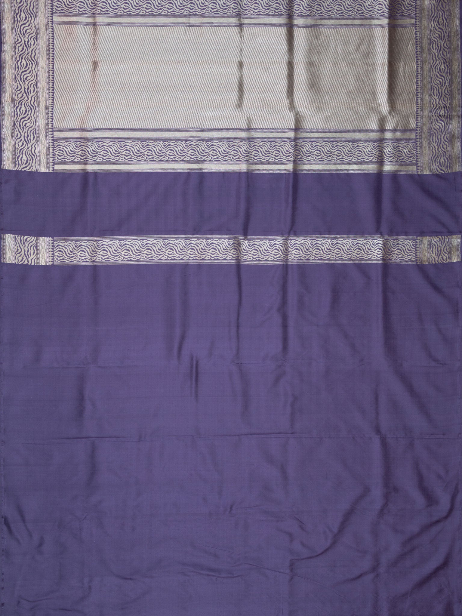 Weaves Banarasi Butta