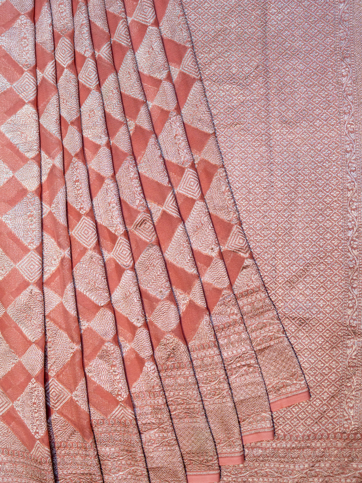 Pink Kaddi Georgette Banarasi Saree With Geometrical Zari Design & Zari Border