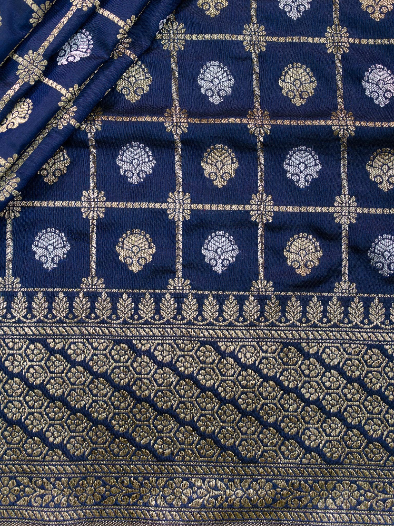 Weaves Banarasi Banarasi Butta Navy Blue