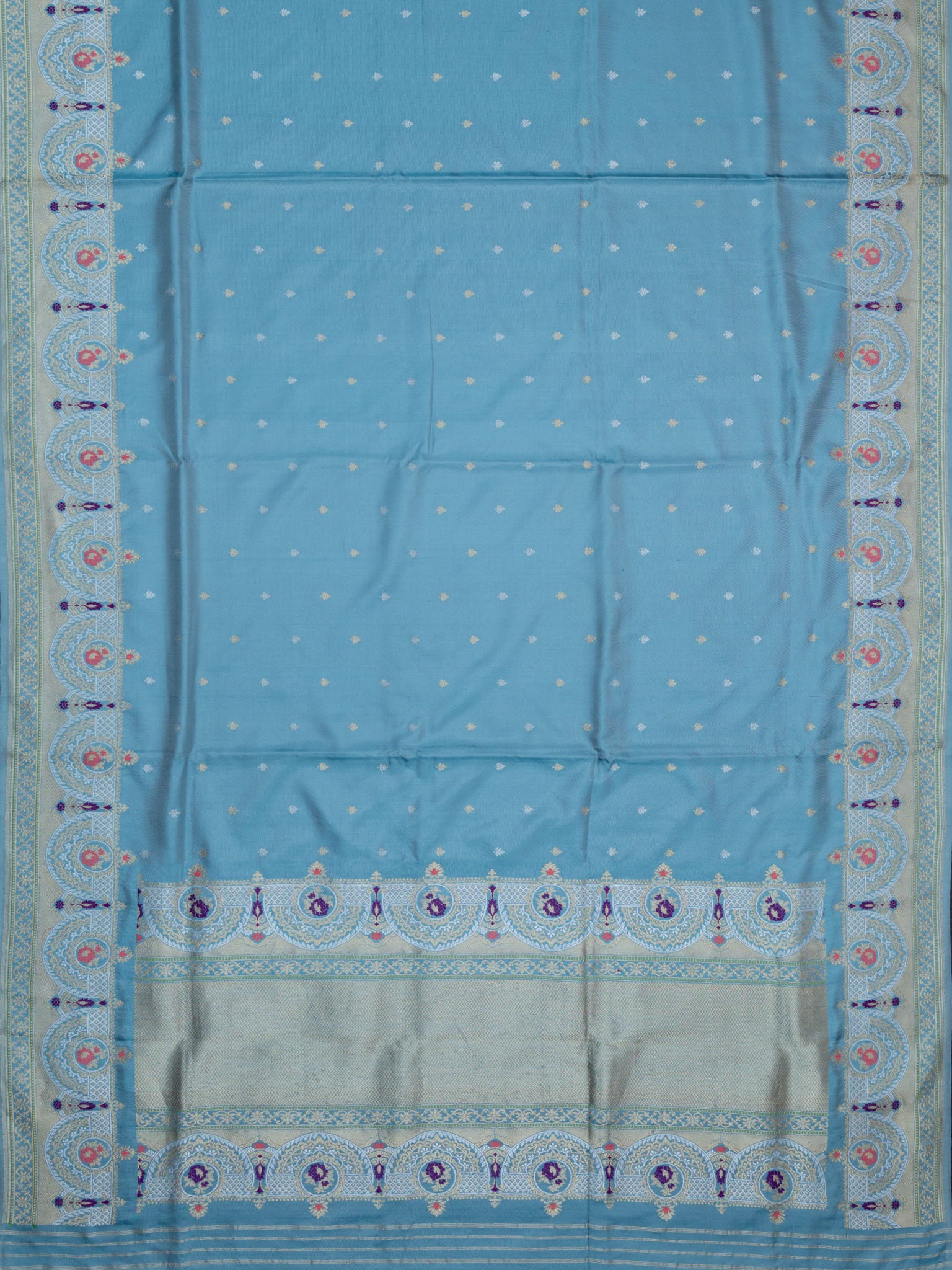 Weaves Banarasi Butta