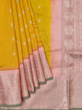 Weaves Gadwal Pattu With Contrast Border With Temple Border With Butta