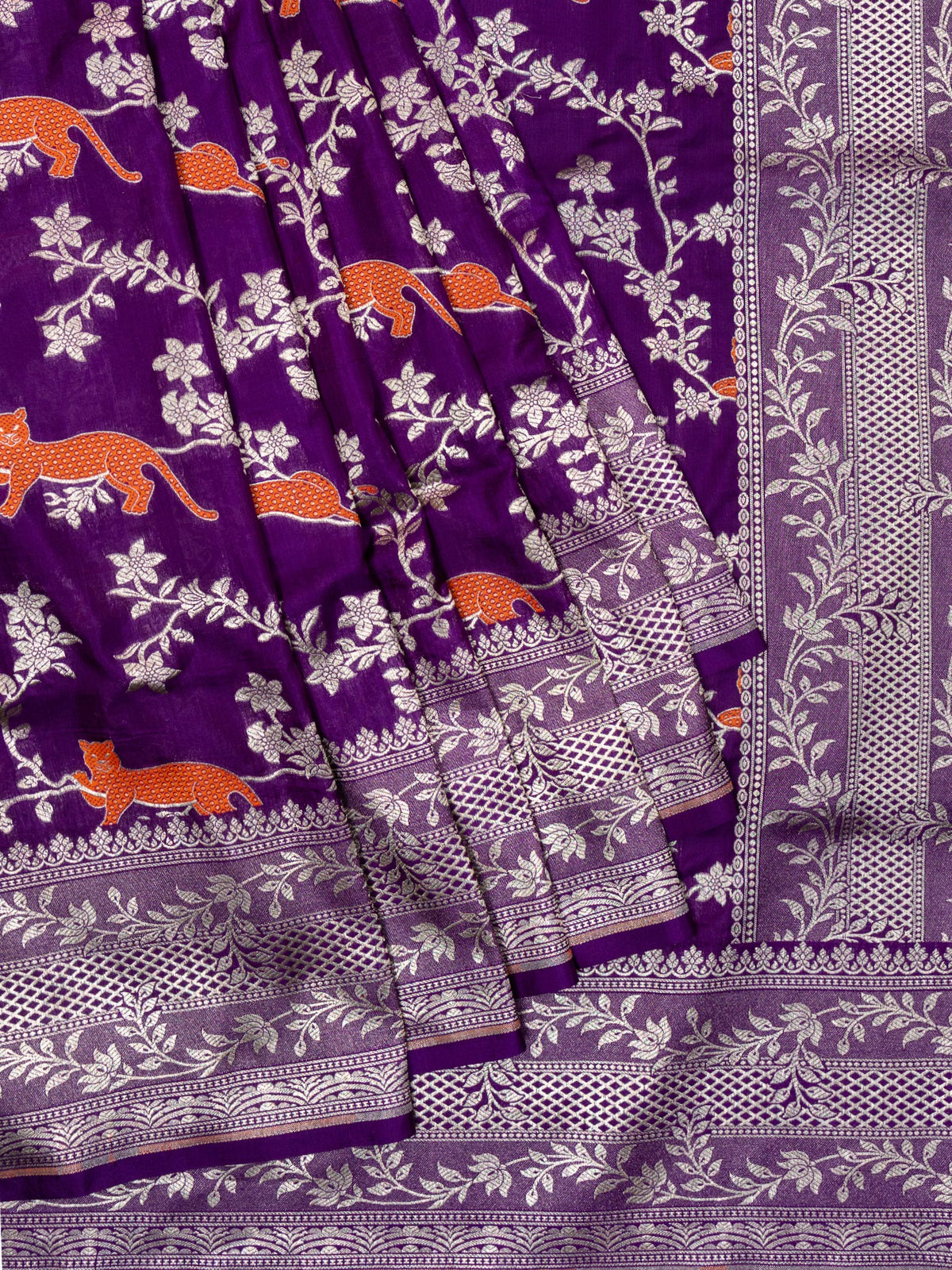 Weaves Banarasi Jaal