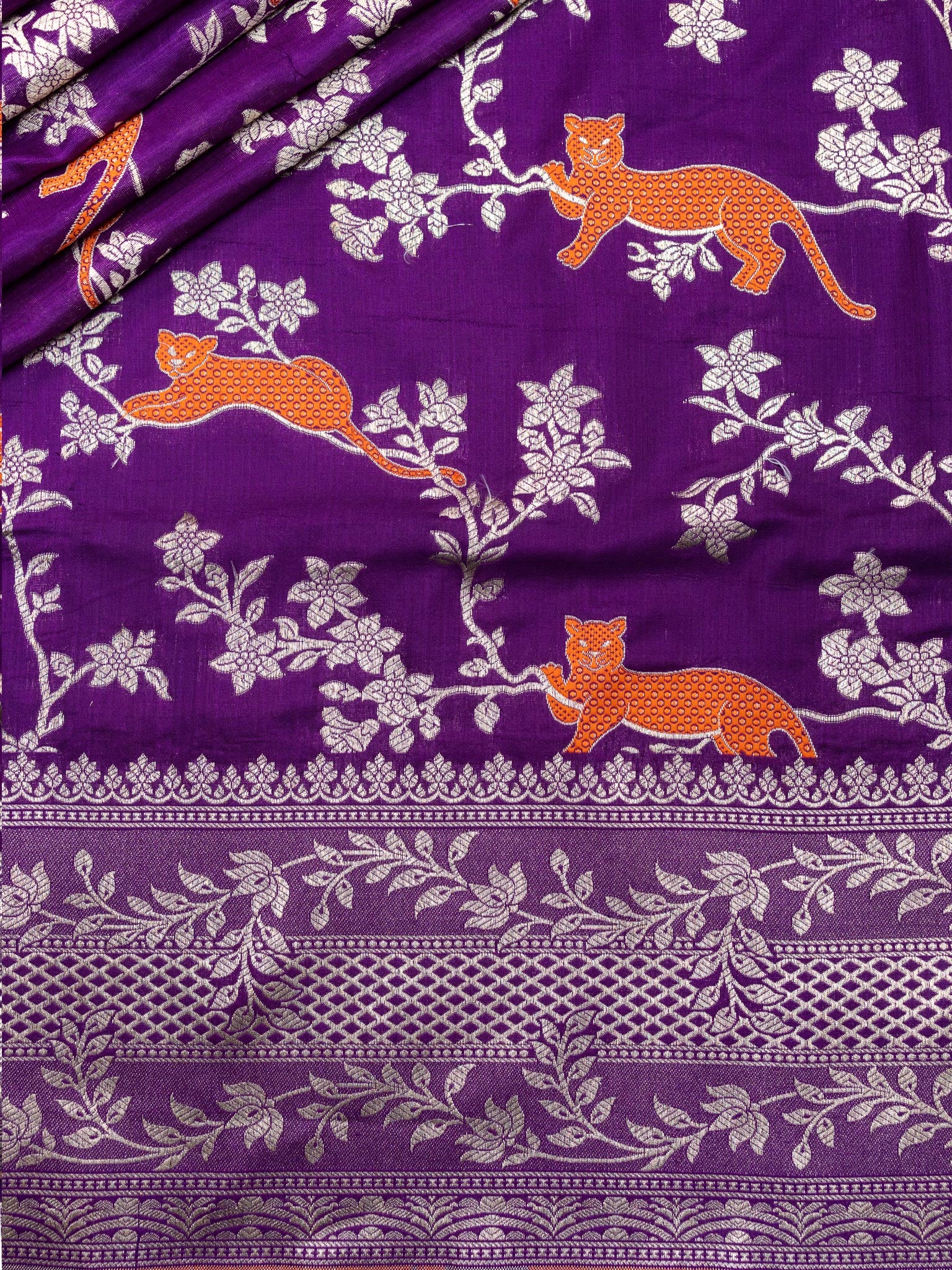Weaves Banarasi Jaal