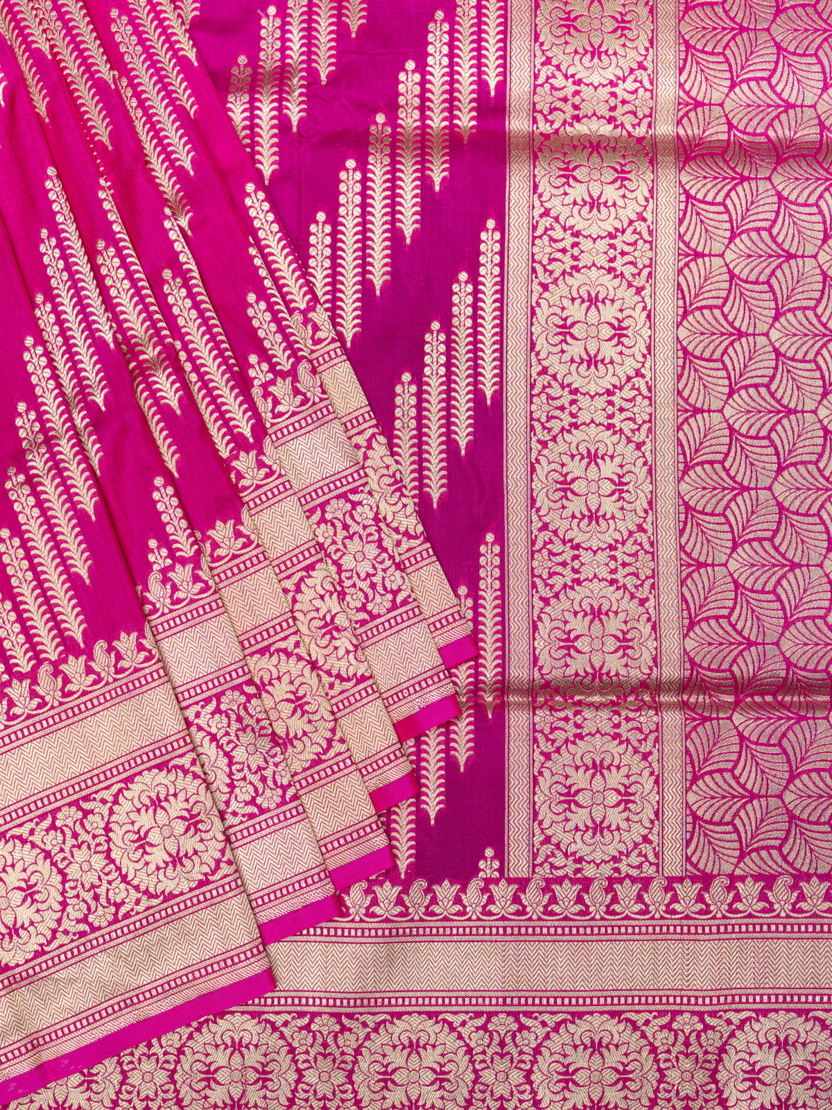 Banarasi Jaal Saree Rani Pink Gold Zari Self Border