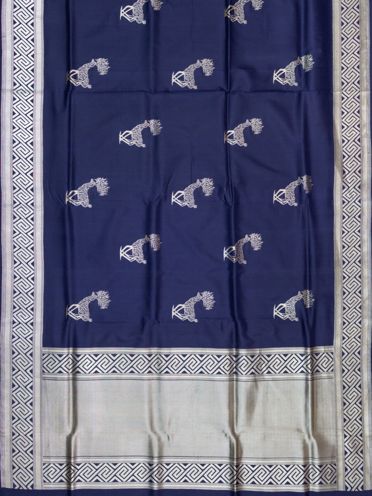 Weaves Banarasi Butta