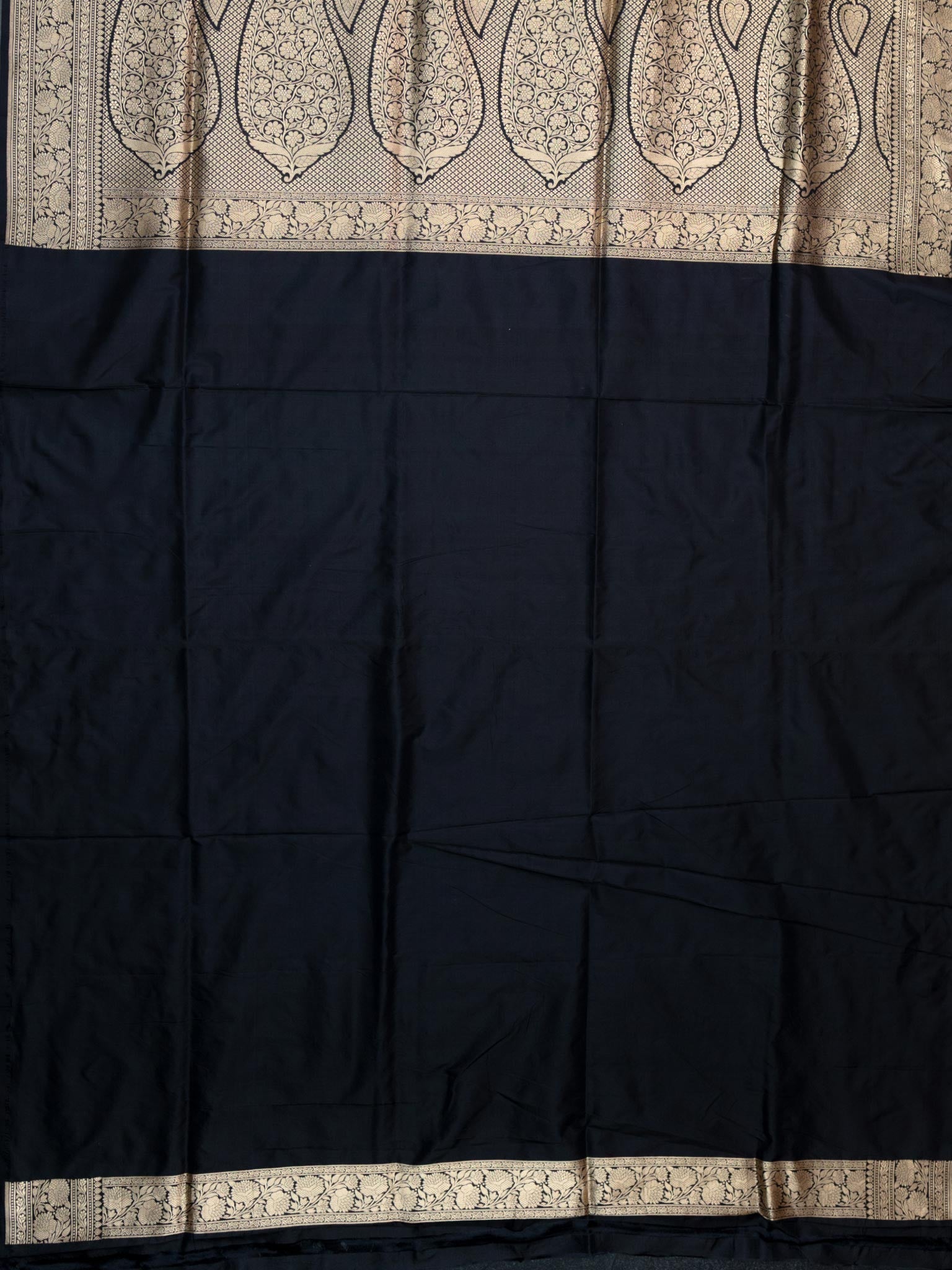 Weaves Banarasi Banarasi Rangkat Black Base
