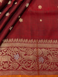 Weaves Gadwal Pattu With Small Butta