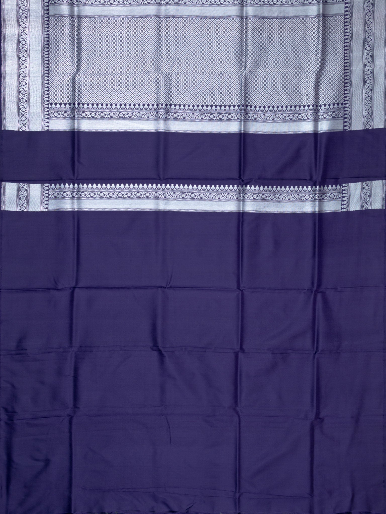Weaves Banarasi Butta