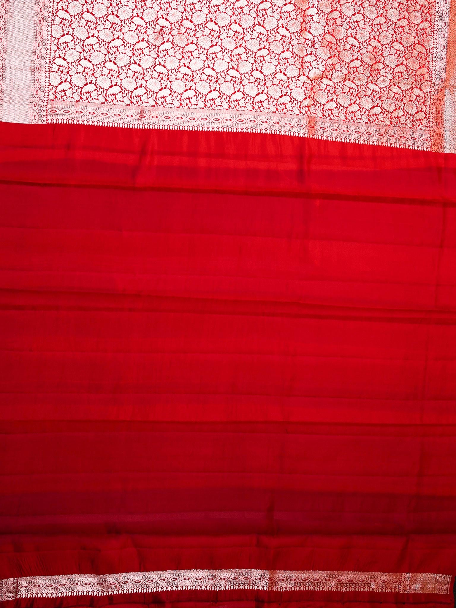 Red Chiniya Silk Saree With Pichwai Butta Design And Small Self Gold Zari