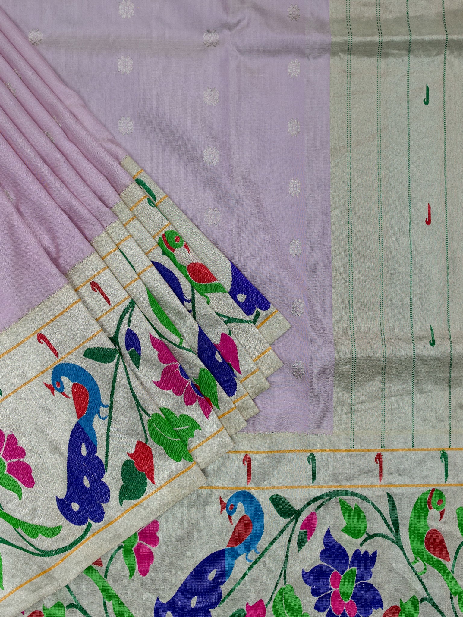 Weaves Paithani Saree With Contrast Border