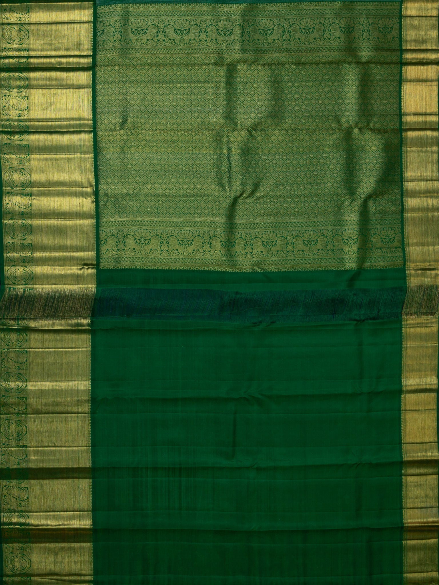 Kanjeevaram Kanchi Pattu All Over Butta Gold & Silver Zari With Contrast Border (Talambralu) White + Green