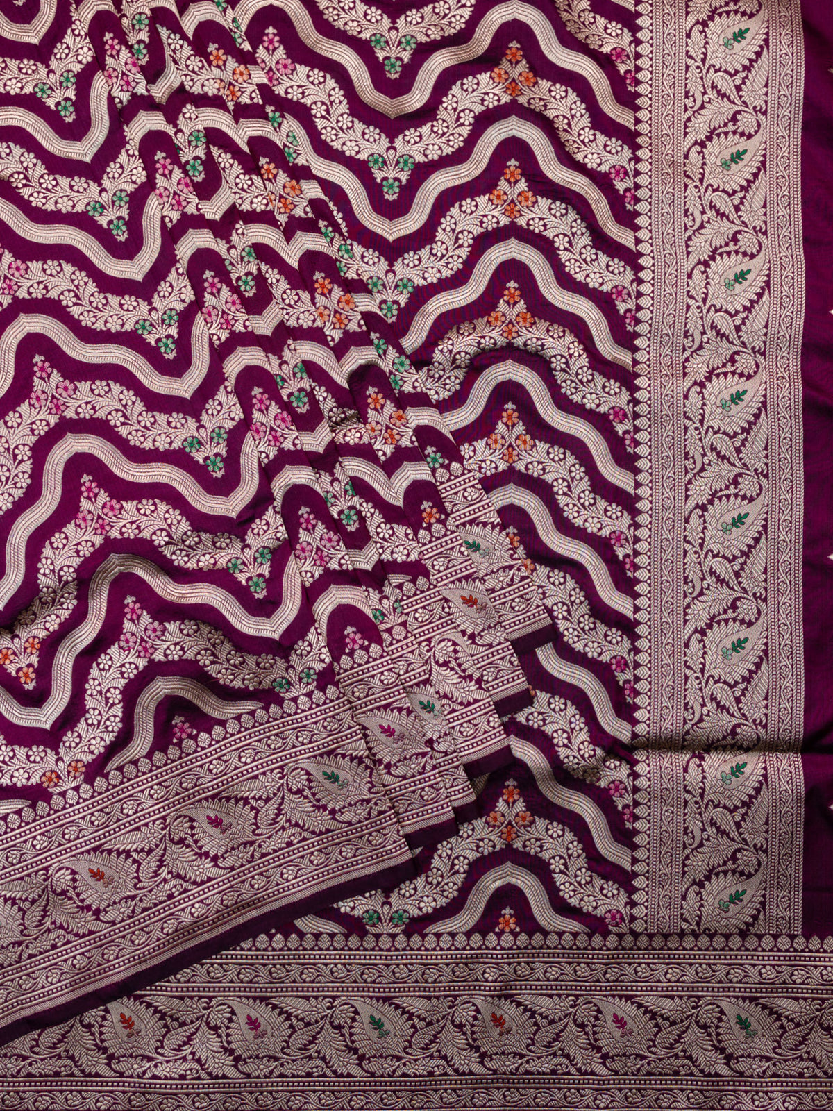 Weaves Banarasi Jaal