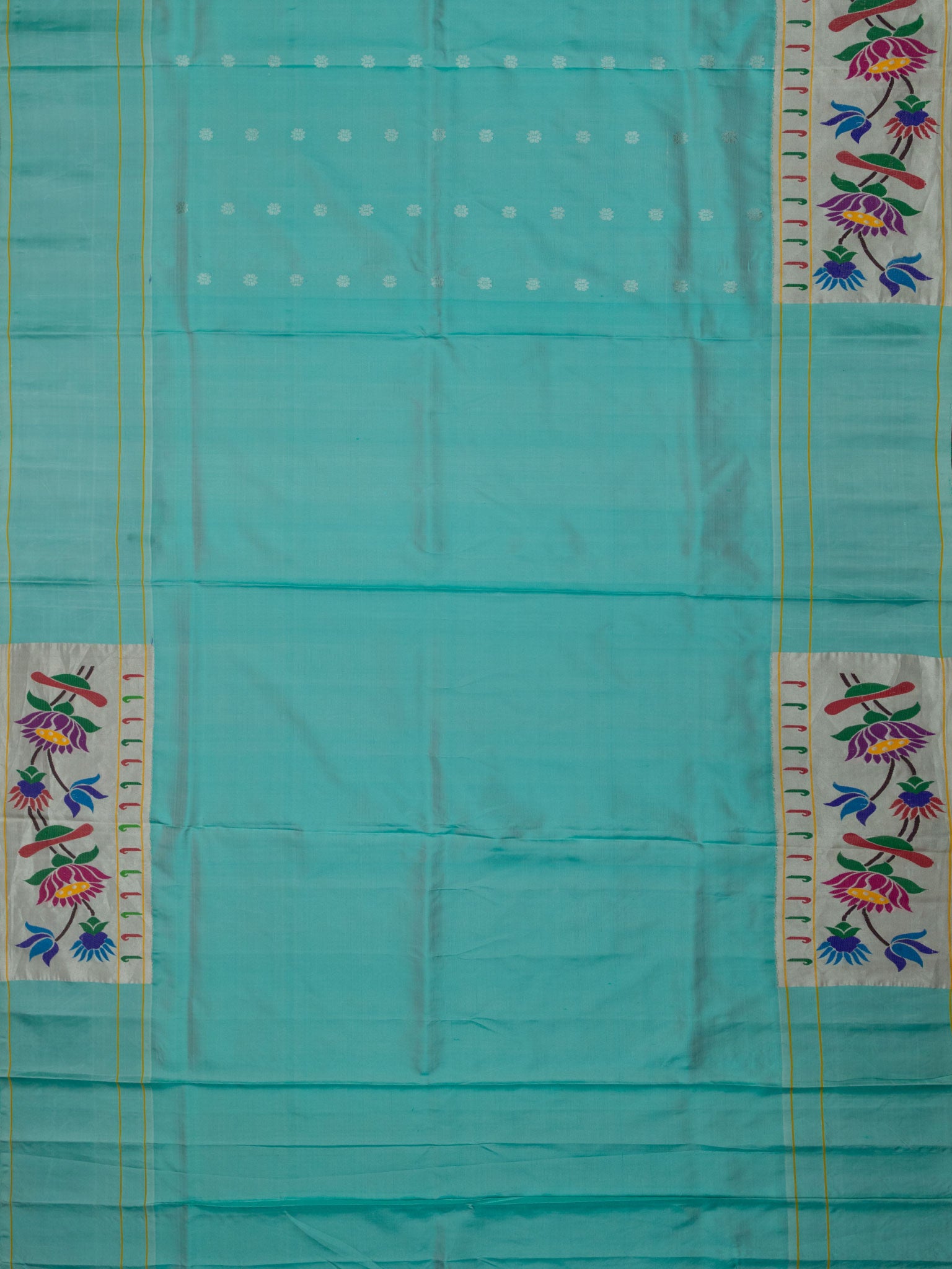 Weaves Paithani Saree With Contrast Border