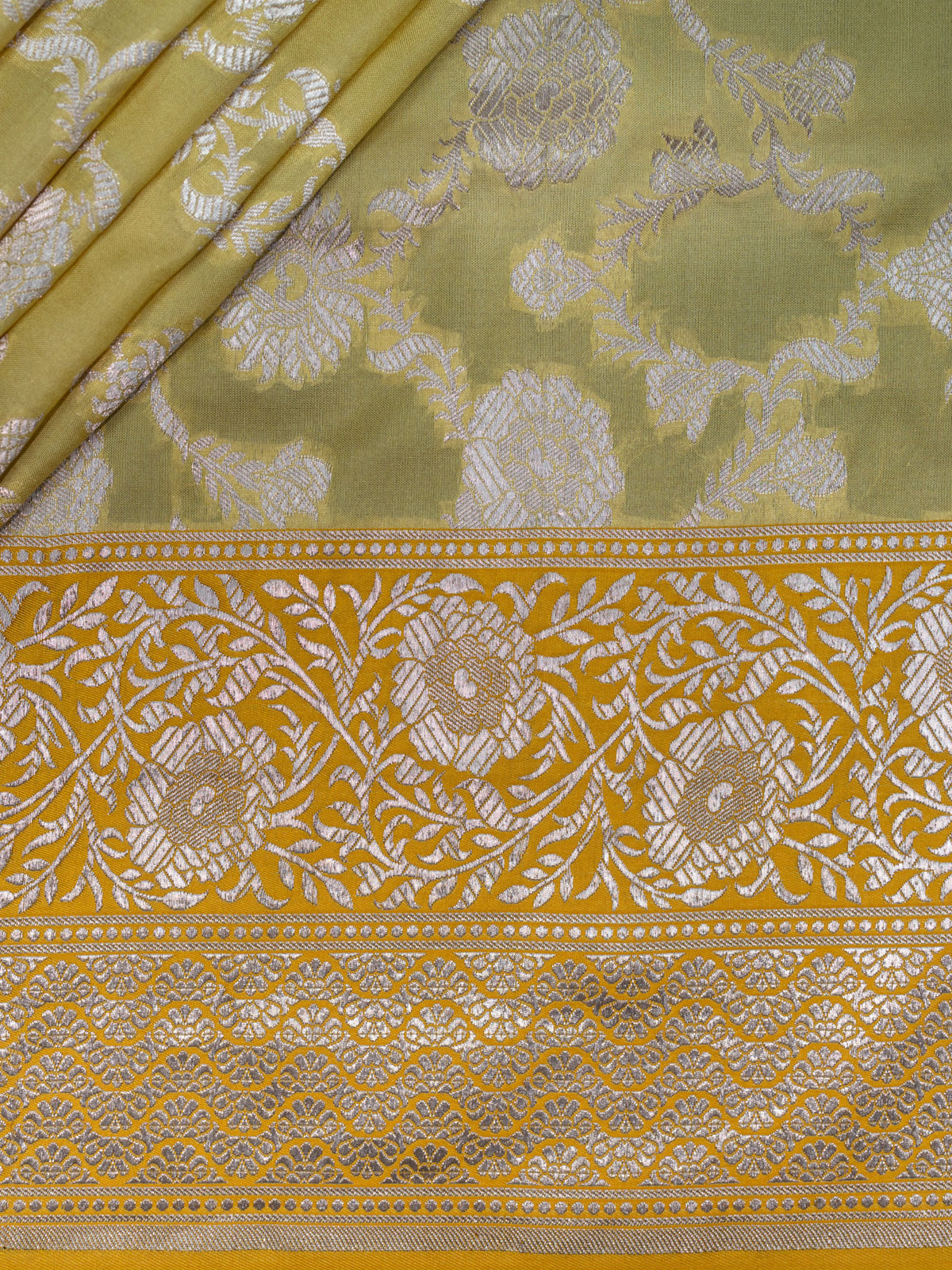Weaves Banarasi Jaal