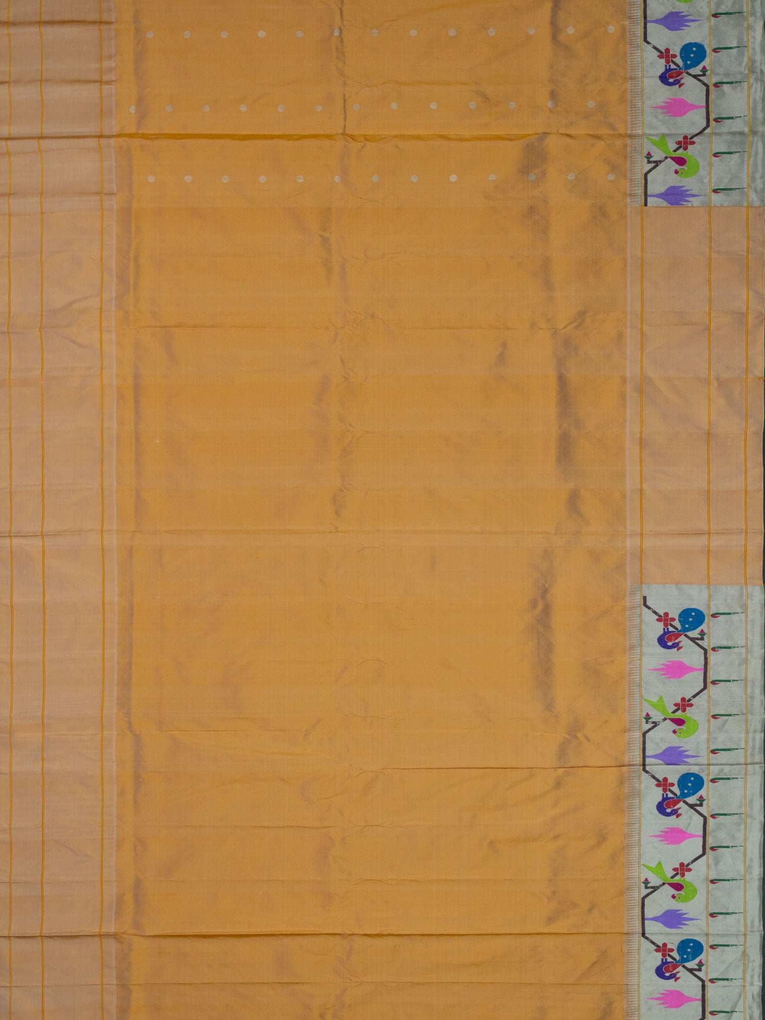 Weaves Paithani Saree With Contrast Border