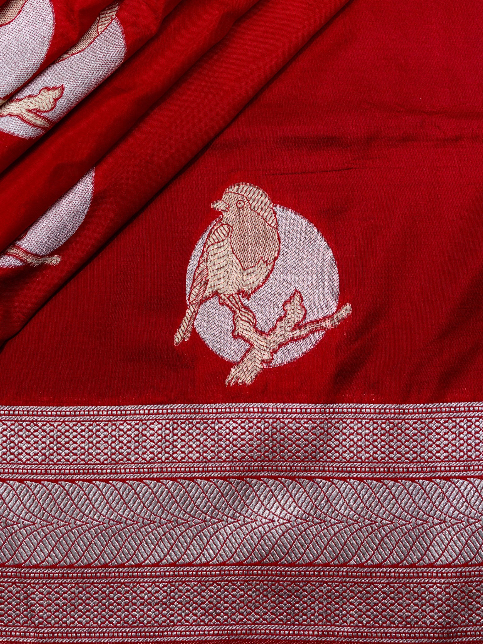 Weaves Banarasi Butta