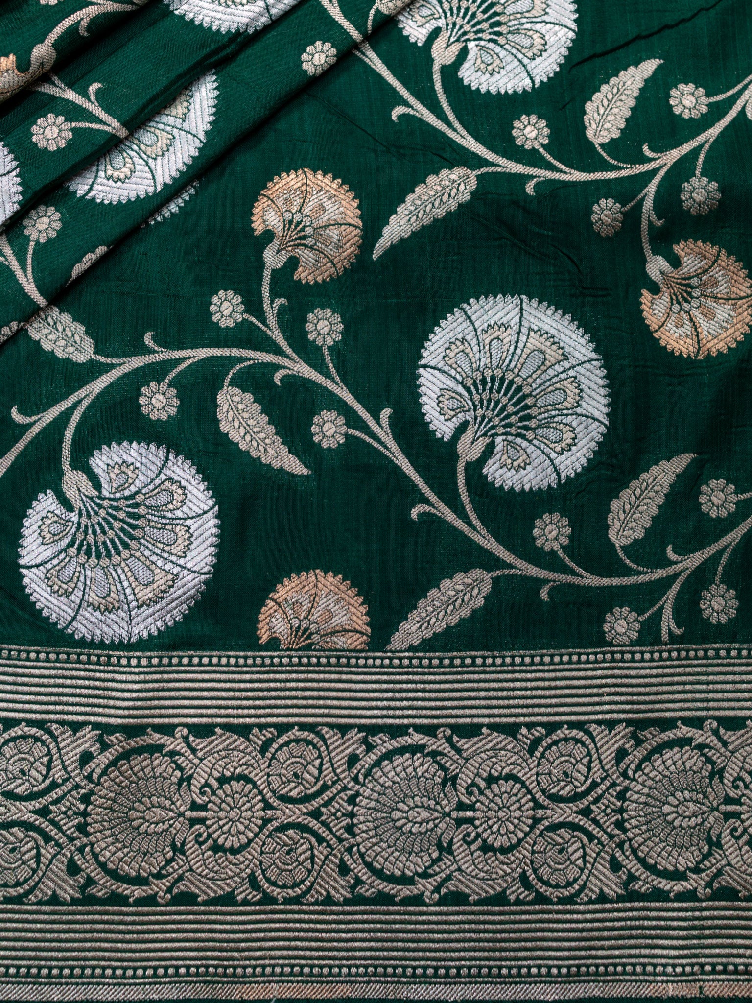 Weaves Banarasi Jaal