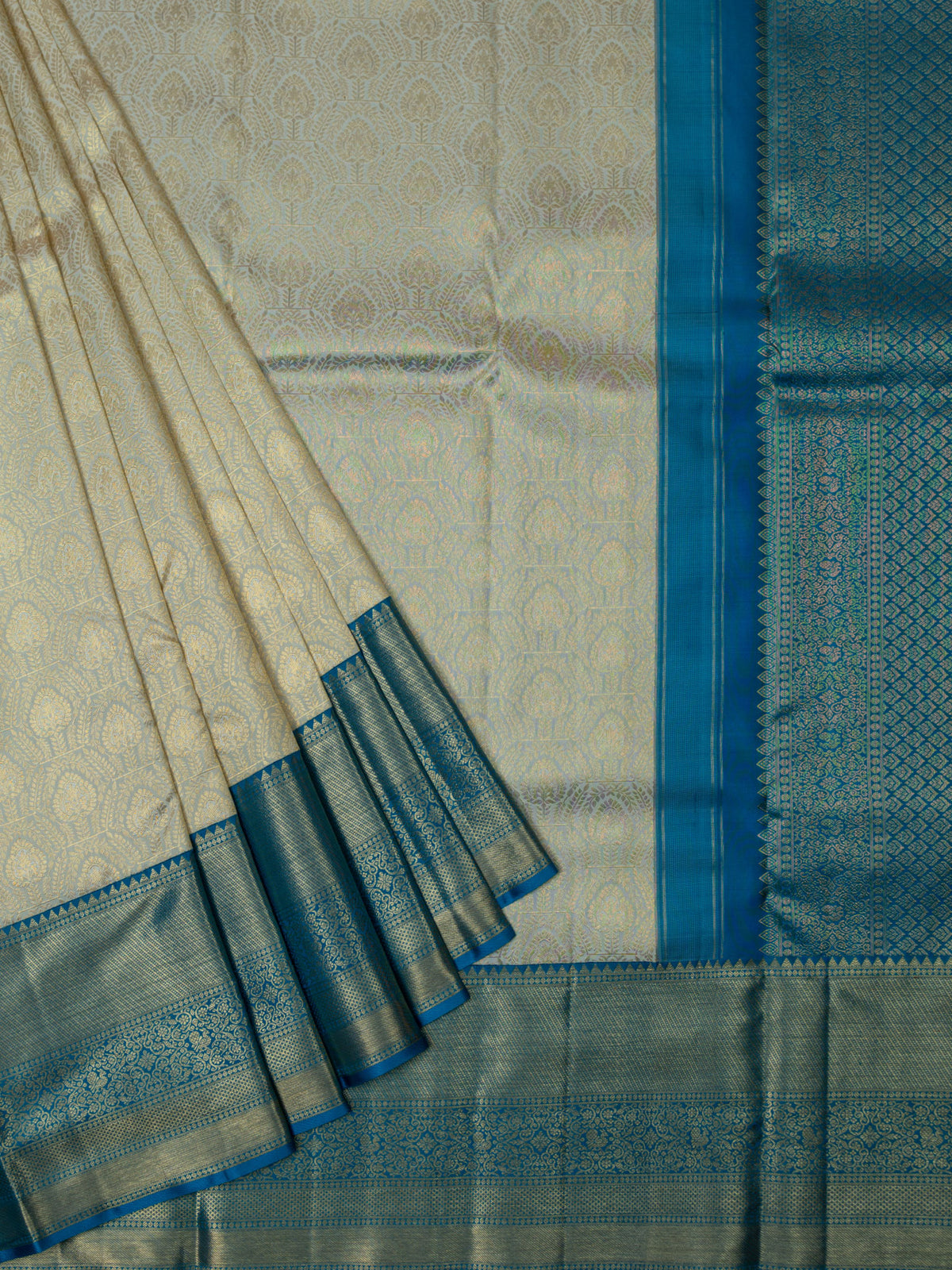 Kanjeevaram Kanchi Pattu All Over Butta Zari With Contrast Border (Talambralu) Cream + Blue
