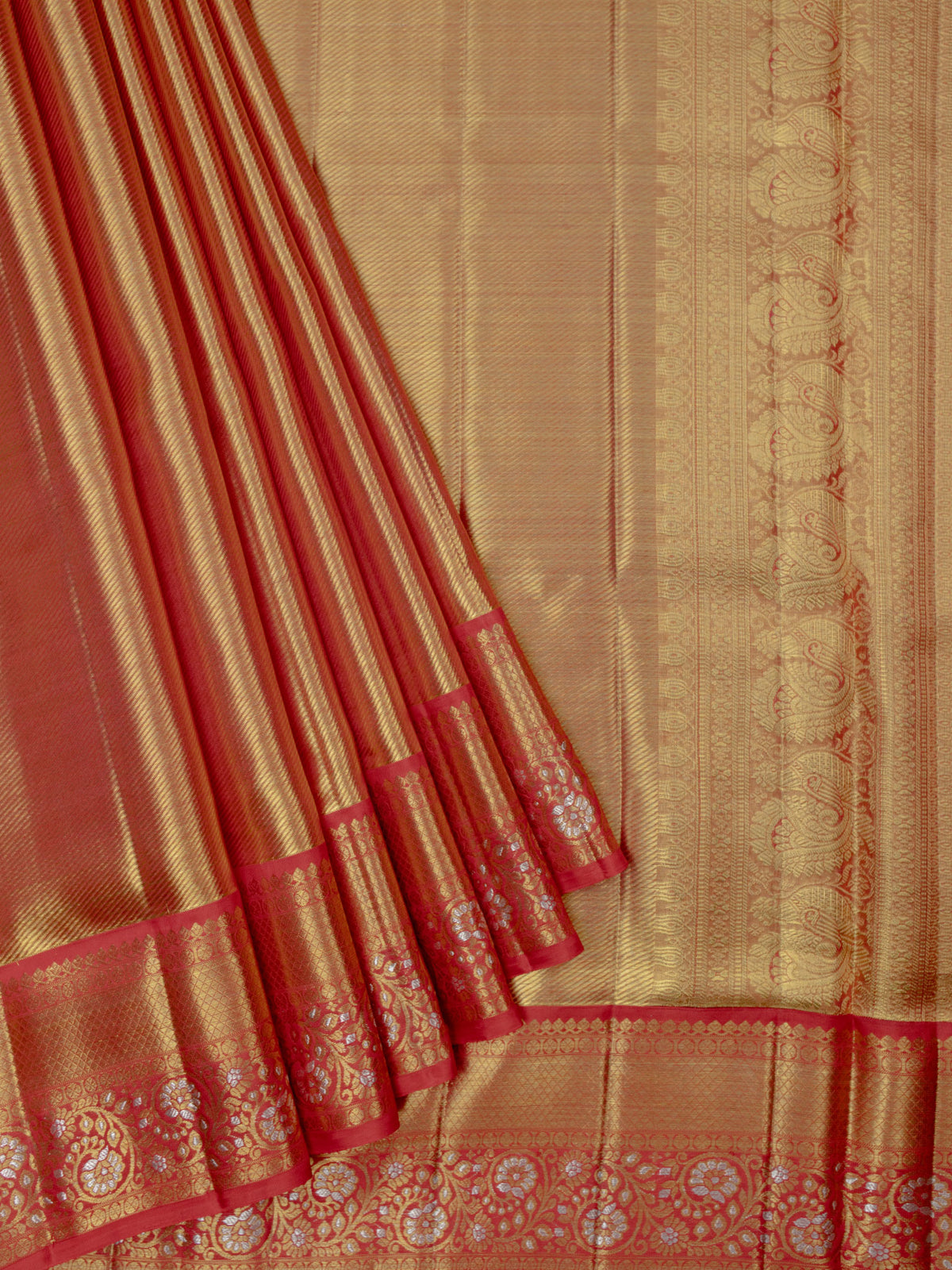 Kanjeevaram Kanchi Pattu Matte Finish Meenakari Kanchi Contrast Border Cream Matte Red Base + Red