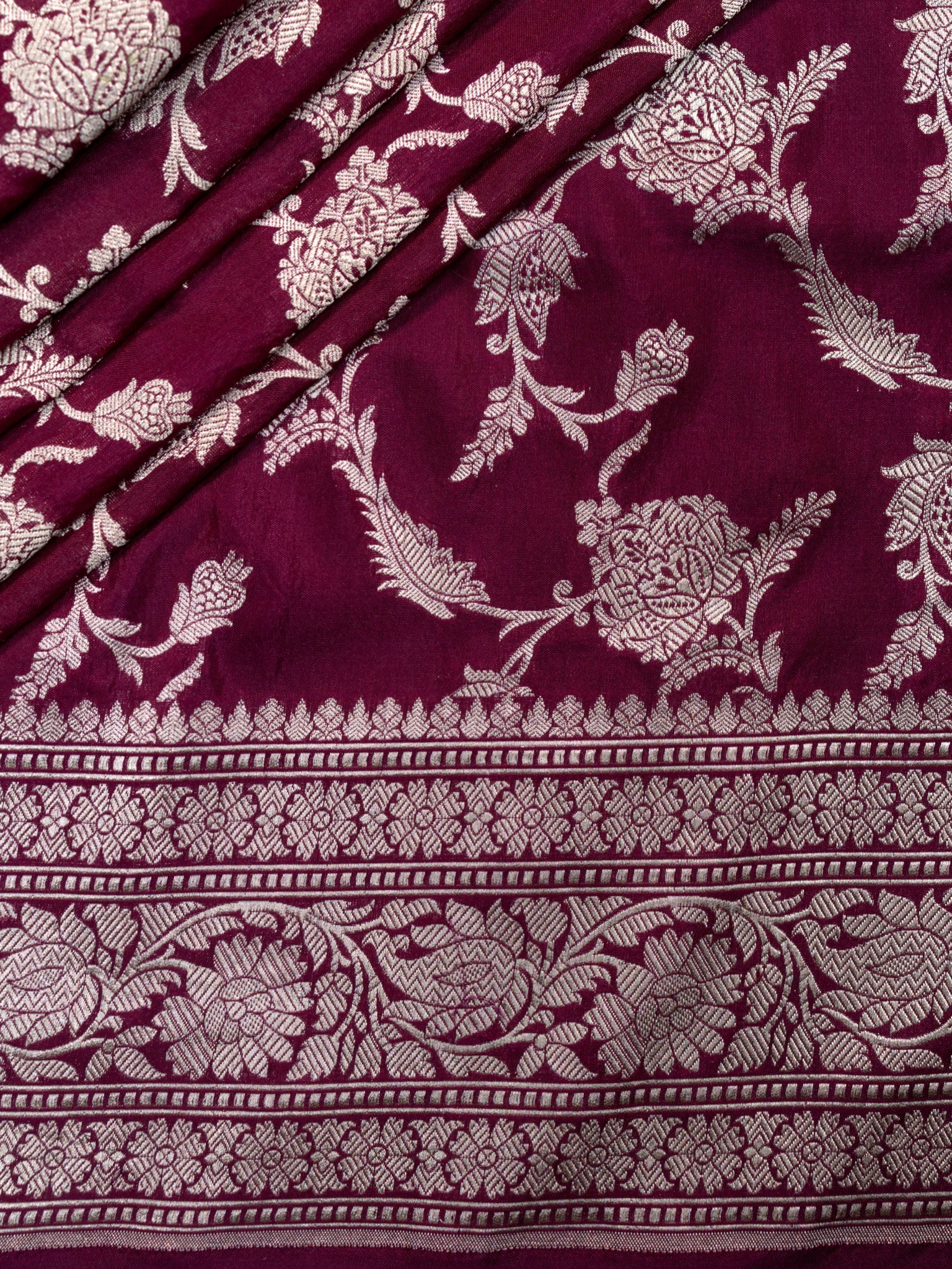 Weaves Banarasi Jaal
