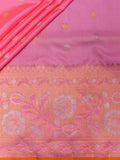 Weaves Gadwal Pattu With Contrast Border With Butta