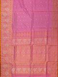 Weaves Gadwal Pattu With Contrast Border With Butta