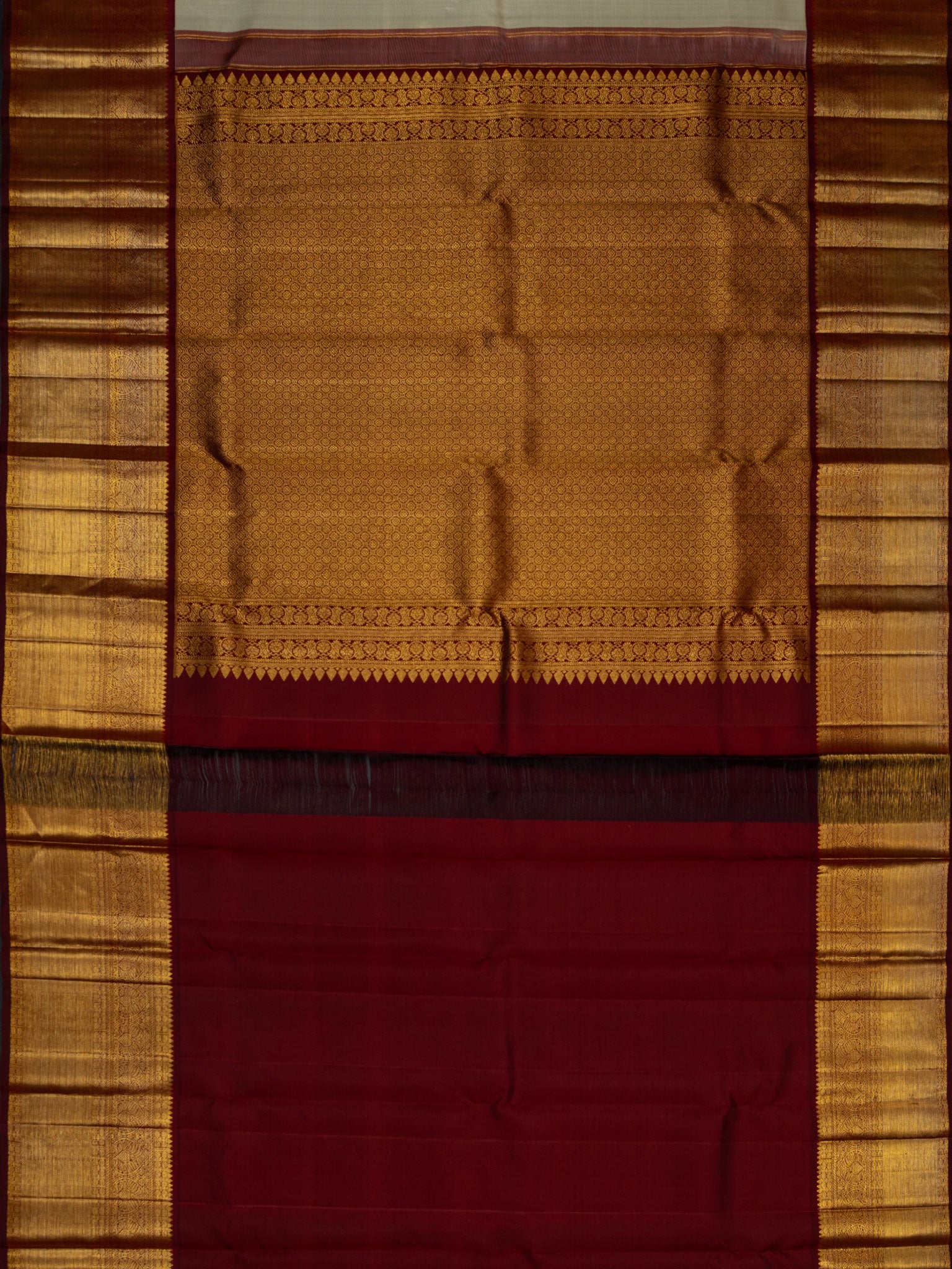 Kanjeevaram All Over Butta Gold Zari With Contrast Border (Talambralu)