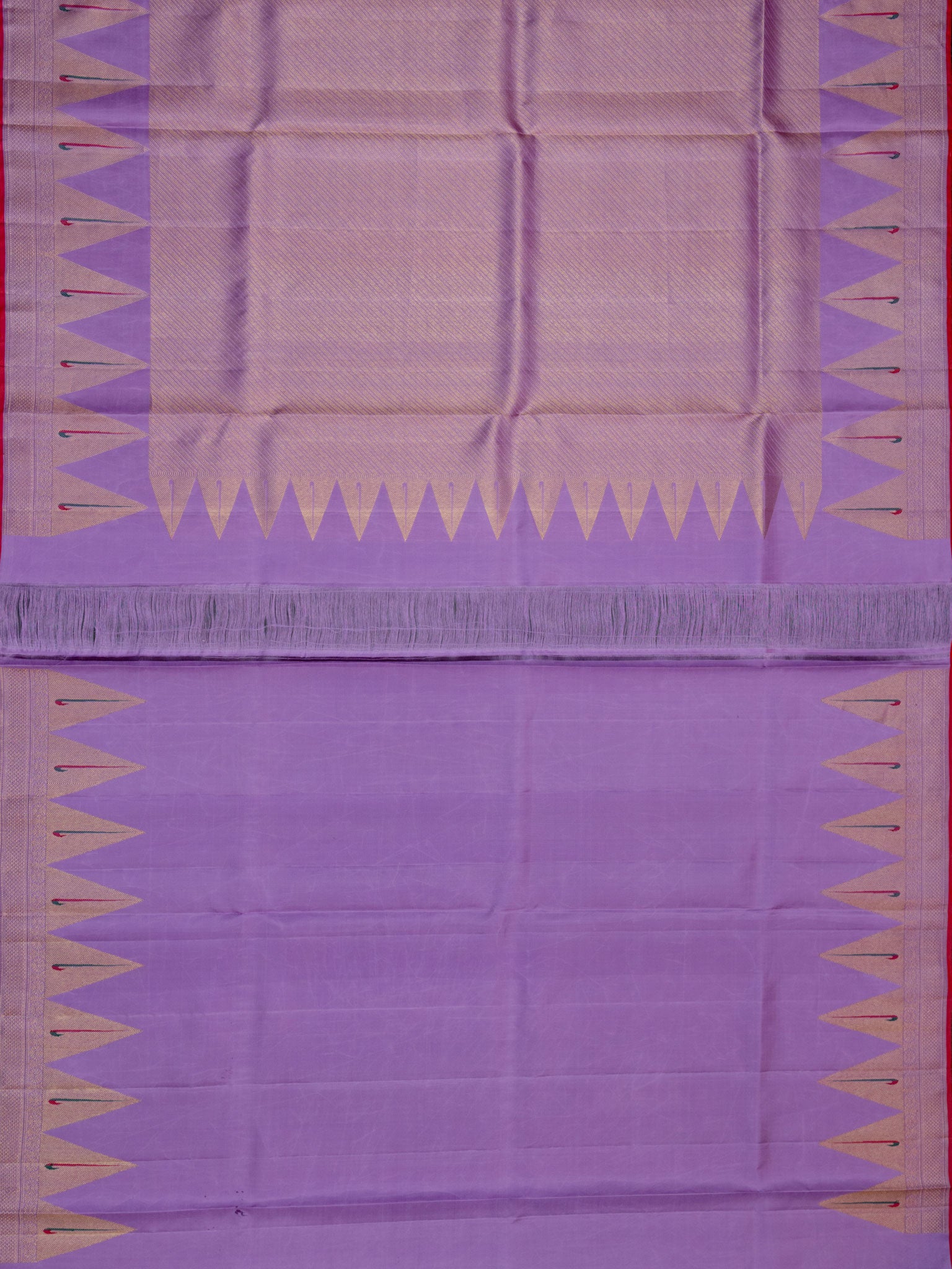 Weaves Gadwal Pattu With Temple Border With Butta With Muniya