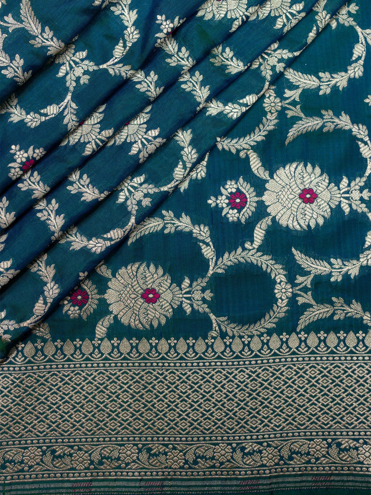 Weaves Banarasi Banarasi Jaal (Shading) Green